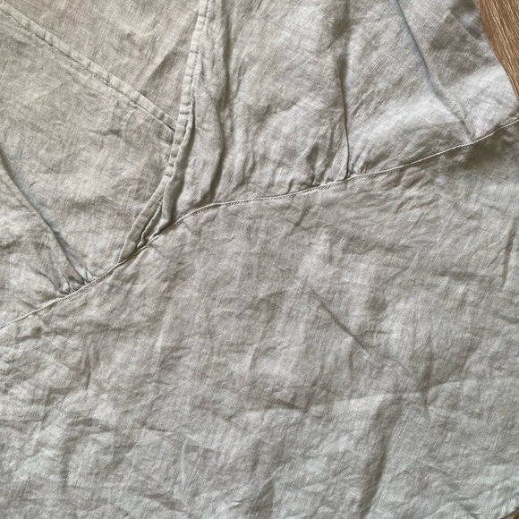 CP Shades Green V Neck Faux Wrap Linen Top Medium - Picture 3 of 8